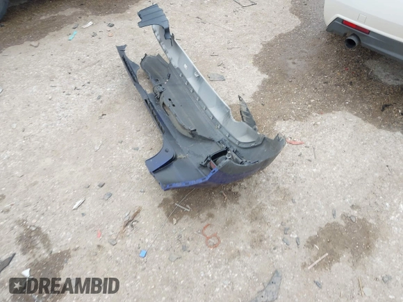 2022 Hyundai Venue Limited с VIN KMHRC8A38NU203042, выставлен на аукционе IAAI как лот 42159497 с пробегом 42 337 миль миль и . История ставок и продаж доступна на DreamBid. Изображение 12.
