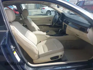 2009 BMW 3 Series 328i с VIN WBAWV13529P123146, выставлен на аукционе IAAI как лот 42244860 с пробегом 186 558 миль миль и . История ставок и продаж доступна на DreamBid. Изображение 5.