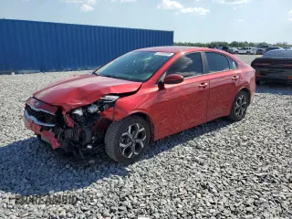 2019 Kia Forte LXS z VIN 3KPF24AD7KE052149, wystawiony jako Copart lot #57084995 z przebiegiem 102 855 mil mil oraz Nie do naprawy • Non repairable. Historia ofert i sprzedaży dostępna na DreamBid. Obrazek 1.