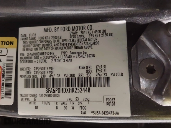 2017 Ford Fusion SE with VIN 3FA6P0HDXHR252448, listed as a IAAI auction lot 41709141 with 111,501 mi miles. Bid and sale history available at carsss.com. Image 9.