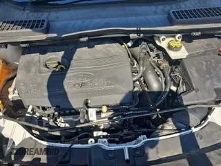 2017 Ford Escape SE with VIN 1FMCU0GD7HUB83018, listed as a IAAI auction lot 42090306 with 60,699 mi miles. Bid and sale history available at carsss.com. Image 1.
