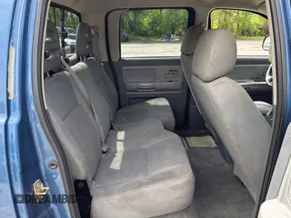 2006 Dodge Dakota SLT with VIN 1D7HW48N76S544488, listed as a Copart auction lot 55617465 with 151,608 mi miles and Clean Title. Bid and sale history available at carsss.com. Image 6.
