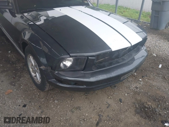 2007 Ford Mustang Deluxe with VIN 1ZVFT80N175365857, listed as a IAAI auction lot 42512673 with 136,145 mi miles and . Bid and sale history available at DreamBid. Image 6.
