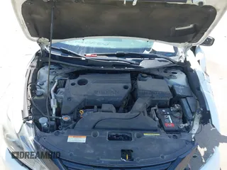 2018 Nissan Altima SV with VIN 1N4AL3AP6JC213193, listed as a IAAI auction lot 41880679 with 109,594 mi miles and . Bid and sale history available at carsss.com. Image 10.