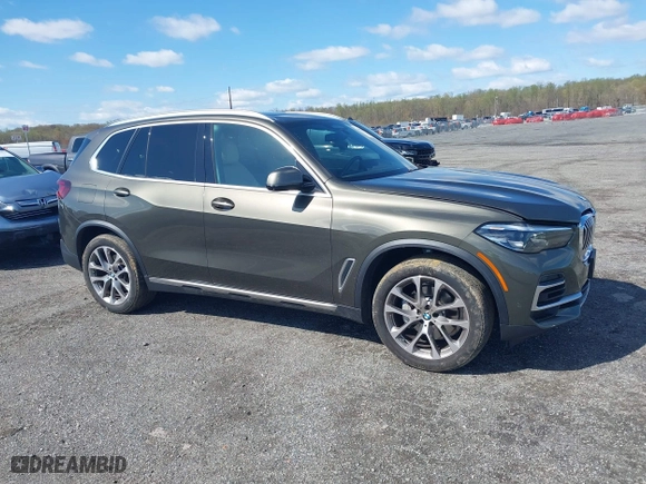2022 BMW X5 xDrive40i with VIN 5UXCR6C06N9L83350, listed as a IAAI auction lot 41950890 with 29,701 mi miles. Bid and sale history available at carsss.com. Image 13.