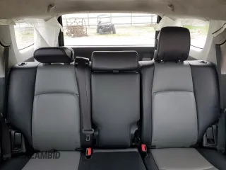 2018 Toyota 4Runner SR5 z VIN JTEBU5JR6J5508190, wystawiony jako Copart lot #55015315 z przebiegiem Nie podano mil oraz Szkoda całkowita • Salvage title. Historia ofert i sprzedaży dostępna na DreamBid. Obrazek 10.