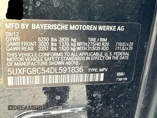 2013 BMW X6 xDrive50i z VIN 5UXFG8C54DL591836, wystawiony jako Copart lot #55171145 z przebiegiem 67 178 mil mil oraz Czysty tytuł • Clean title. Historia ofert i sprzedaży dostępna na DreamBid. Obrazek 10.