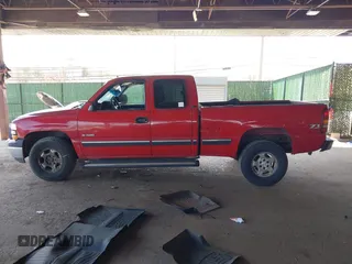 2001 Chevrolet Silverado 1500 LS with VIN 2GCEK19T411290235, listed as a IAAI auction lot 42094555 with 218,184 mi miles and . Bid and sale history available at DreamBid. Image 14.