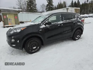 2021 Kia Sportage LX with VIN KNDPMCAC4M7879559, listed as a Copart auction lot 80727724 with 45,402 mi miles and Salvage Title. Bid and sale history available at carsss.com. Image 1.