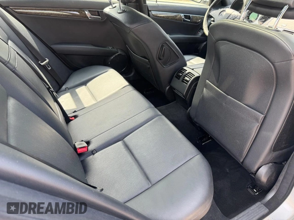 2008 Mercedes-Benz C 350 Sport with VIN WDDGF56XX8R039755, listed as a Copart auction lot 56783765 with 190,494 mi miles and Clean Title. Bid and sale history available at DreamBid. Image 6.