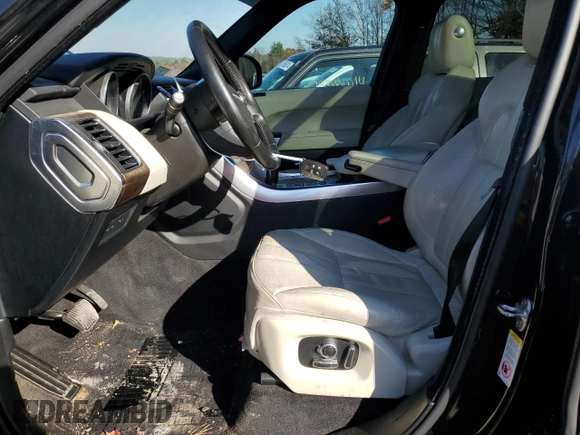2017 Land Rover Range Rover Sport HSE z VIN SALWR2FV8HA153089, wystawiony jako Copart lot #59459565 z przebiegiem 106 183 mil mil oraz Nie do naprawy • Non repairable. Historia ofert i sprzedaży dostępna na DreamBid. Obrazek 7.