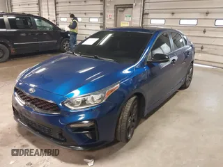 2021 Kia Forte GT-Line z VIN 3KPF34AD2ME330827, wystawiony jako IAAI lot #41967454 z przebiegiem 80 641 mil mil oraz . Historia ofert i sprzedaży dostępna na DreamBid. Obrazek 17.