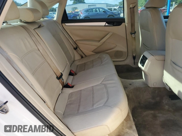 2013 Volkswagen Passat SE with VIN 1VWBP7A34DC008268, listed as a Copart auction lot 63002035 with 180,787 mi miles and Salvage title. Bid and sale history available at DreamBid. Image 10.