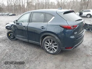 2019 Mazda CX-5 Signature with VIN JM3KFBEY4K0525171, listed as a IAAI auction lot 41706635 with 88,293 mi miles. Bid and sale history available at carsss.com. Image 3.