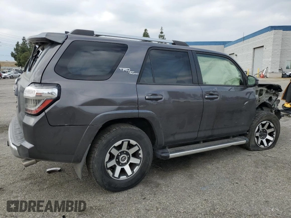 2018 Toyota 4Runner SR5 with VIN JTEBU5JRXJ5539376, listed as a Copart auction lot 49808395 with 76,373 mi miles and Salvage Title. Bid and sale history available at DreamBid. Image 3.
