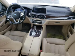 2017 BMW 7 Series 740i xDrive with VIN WBA7E4C5XHGU99064, listed as a Copart auction lot 70792133 with 122,264 mi miles. Bid and sale history available at carsss.com. Image 8.
