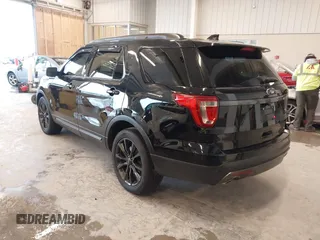 2017 Ford Explorer XLT с VIN 1FM5K7D85HGE08470, выставлен на аукционе IAAI как лот 41959710 с пробегом 68 077 миль миль и . История ставок и продаж доступна на DreamBid. Изображение 3.