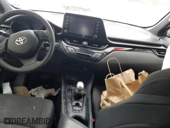 2019 Toyota C-HR XLE with VIN NMTKHMBX5KR076928, listed as a Copart auction lot 44742025 with Not Provided miles and Salvage Title. Bid and sale history available at DreamBid. Image 8.