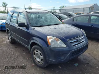 2006 Honda CR-V LX with VIN JHLRD78566C015746, listed as a IAAI auction lot 42088640 with 145,521 mi miles and . Bid and sale history available at carsss.com. Image 1.
