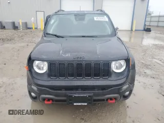 2023 Jeep Renegade Trailhawk with VIN ZACNJDC11PPP59062, listed as a Copart auction lot 58335455 with 9,392 mi miles and Salvage title. Bid and sale history available at DreamBid. Image 5.