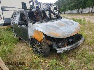 2015 Kia Sorento SX with VIN 5XYKW4A70FG568634, listed as a Copart auction lot 55783225 with Not provided miles and Salvage title. Bid and sale history available at DreamBid. Image 4.