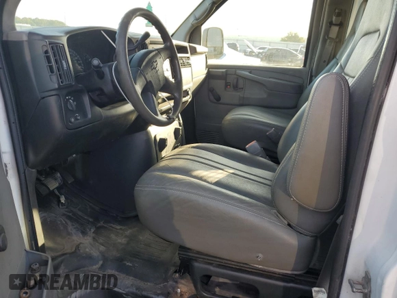 2007 Chevrolet Express Cargo z VIN 1GCHG35U371133125, wystawiony jako Copart lot #78448674 z przebiegiem Nie podano mil oraz Czysty tytuł • Clean title. Historia ofert i sprzedaży dostępna na DreamBid. Obrazek 7.