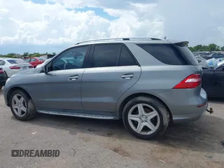 2015 Mercedes-Benz M 400 с VIN 4JGDA5GB1FA509855, выставлен на аукционе IAAI как лот 42518093 с пробегом 100 682 миль миль и . История ставок и продаж доступна на DreamBid. Изображение 13.