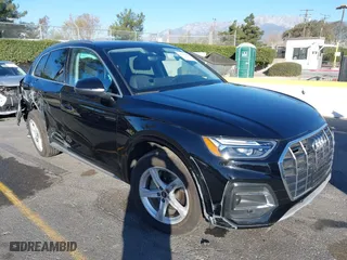 2023 Audi Q5 Premium with VIN WA1ABAFY8P2095403, listed as a IAAI auction lot 41323088 with 23,304 mi miles. Bid and sale history available at carsss.com. Image 1.