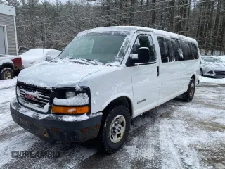 2006 GMC Savana with VIN 1GJHG39U461144037, listed as a Copart auction lot 43477765 with 113,395 mi miles and Clean Title. Bid and sale history available at carsss.com. Image 2.