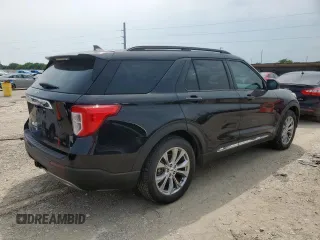 2022 Ford Explorer XLT z VIN 1FMSK7DH3NGA35931, wystawiony jako Copart lot #56413905 z przebiegiem 55 647 mil mil oraz Czysty tytuł • Clean title. Historia ofert i sprzedaży dostępna na DreamBid. Obrazek 3.