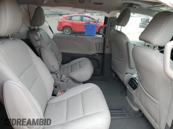 2020 Toyota Sienna XLE Auto Access Seat с VIN 5TDYZ3DC3LS021182, выставлен на аукционе Copart как лот 51229705 с пробегом 102 191 миль миль и Списание • Salvage title. История ставок и продаж доступна на DreamBid. Изображение 12.