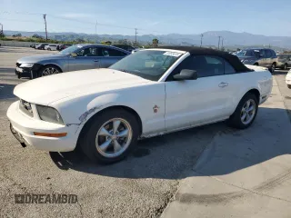 2008 Ford Mustang Deluxe with VIN 1ZVHT84N485126582, listed as a Copart auction lot 51853415 with 207,190 mi miles and Clean Title. Bid and sale history available at carsss.com. Image 1.