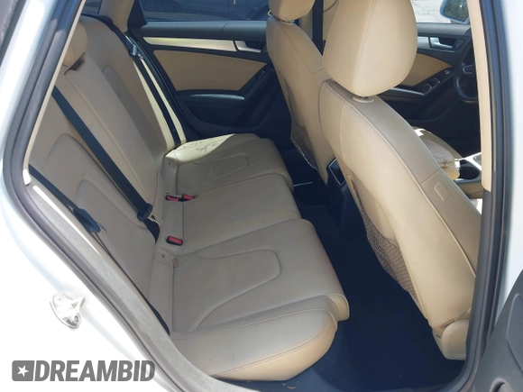 2014 Audi A4 Premium z VIN WAUAFAFL7EN040237, wystawiony jako IAAI lot #41980907 z przebiegiem 148 258 mil mil oraz . Historia ofert i sprzedaży dostępna na DreamBid. Obrazek 8.