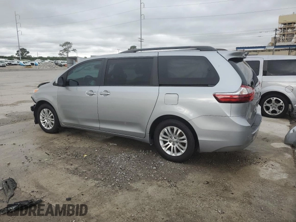 2017 Toyota Sienna XLE Auto Access Seat with VIN 5TDYZ3DC5HS836006, listed as a Copart auction lot 51231435 with 63,342 mi miles and Salvage Title. Bid and sale history available at DreamBid. Image 2.