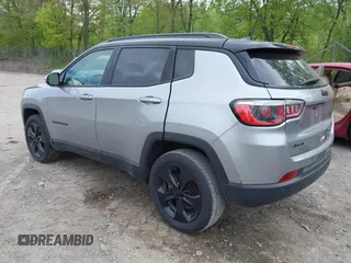 2019 Jeep Compass Latitude with VIN 3C4NJDBB5KT782858, listed as a IAAI auction lot 42263404 with 64,315 mi miles and . Bid and sale history available at DreamBid. Image 3.
