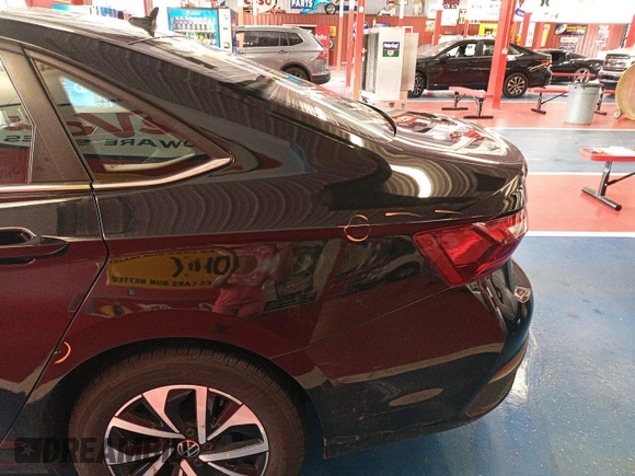 2024 Volkswagen Jetta S with VIN 3VW5M7BU3RM042060, listed as a IAAI auction lot 42734023 with 27,927 mi miles and . Bid and sale history available at DreamBid. Image 28.