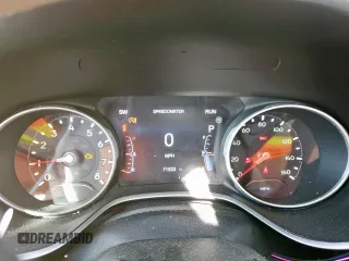 2020 Jeep Compass Limited z VIN 3C4NJCCB4LT122675, wystawiony jako Copart lot #57493495 z przebiegiem 71 533 mil mil oraz Czysty tytuł • Clean title. Historia ofert i sprzedaży dostępna na DreamBid. Obrazek 9.