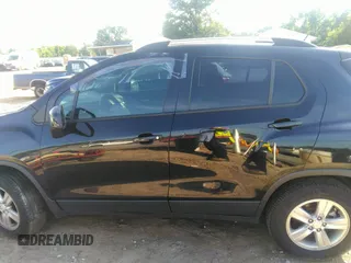 2021 Chevrolet Trax LT with VIN KL7CJPSMXMB363321, listed as a IAAI auction lot 42510026 with 47,138 mi miles and . Bid and sale history available at DreamBid. Image 14.