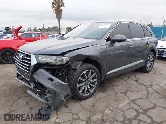 2018 Audi Q7 Premium Plus with VIN WA1LAAF73JD051839, listed as a IAAI auction lot 41764176 with 58,557 mi miles. Bid and sale history available at carsss.com. Image 17.