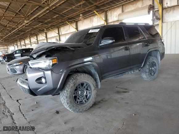 2020 Toyota 4Runner SR5 with VIN JTEBU5JRXL5797867, listed as a Copart auction lot 89103325 with 184,415 mi miles and Salvage Title. Bid and sale history available at carsss.com. Image 1.
