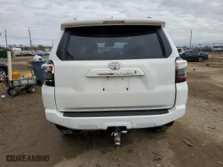 2022 Toyota 4Runner SR5 with VIN JTEEU5JR4N5267829, listed as a Copart auction lot 42493685 with 50,903 mi miles and Salvage Title. Bid and sale history available at carsss.com. Image 6.