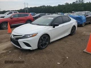 2018 Toyota Camry XSE with VIN 4T1BZ1HK5JU021202, listed as a Copart auction lot 57784865 with 177,099 mi miles and Salvage title. Bid and sale history available at DreamBid. Image 1.