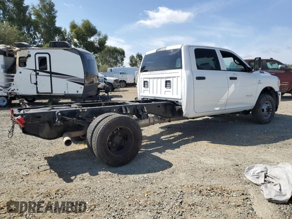 2021 Ram 3500 Tradesman with VIN 3C7WRSCL4MG651041, listed as a Copart auction lot 68867364 with 140,897 mi miles and Clean Title. Bid and sale history available at carsss.com. Image 3.