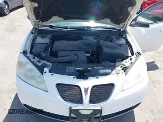 2008 Pontiac G6 1SV Value Leader z VIN 1G2ZF57B184150315, wystawiony jako IAAI lot #42155646 z przebiegiem 350 654 mil mil oraz . Historia ofert i sprzedaży dostępna na DreamBid. Obrazek 10.