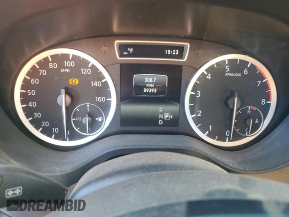 2017 Infiniti QX30 Sport z VIN SJKCH5CP7HA026948, wystawiony jako Copart lot #48031365 z przebiegiem 89 393 mil mil oraz Szkoda całkowita • Salvage title. Historia ofert i sprzedaży dostępna na DreamBid. Obrazek 9.