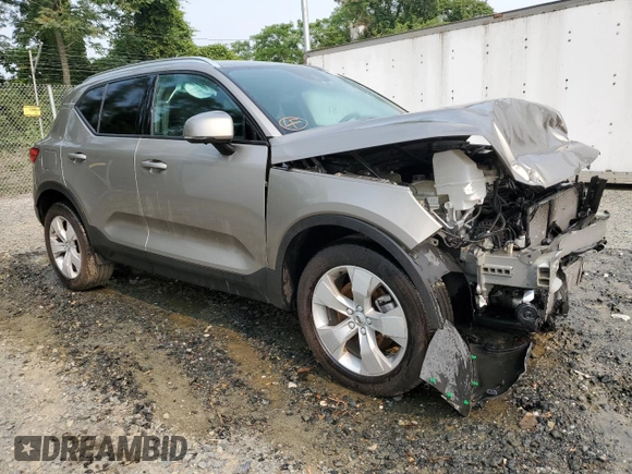 2022 Volvo XC40 Momentum with VIN YV4AC2HK2N2766222, listed as a Copart auction lot 51231013 with 23,181 mi miles and . Bid and sale history available at DreamBid. Image 4.