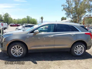 2018 Cadillac XT5 FWD with VIN 1GYKNARS5JZ242794, listed as a IAAI auction lot 42813475 with 32,266 mi miles and . Bid and sale history available at DreamBid. Image 13.