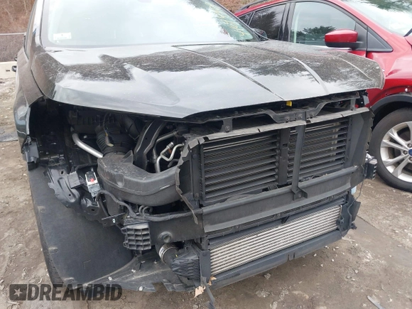 2022 GMC Terrain SLT z VIN 3GKALVEV1NL187387, wystawiony jako IAAI lot #41694909 z przebiegiem 45 852 mil mil oraz . Historia ofert i sprzedaży dostępna na DreamBid. Obrazek 6.