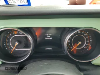 2018 Jeep Wrangler Unlimited Sahara z VIN 1C4HJXEN2JW211387, wystawiony jako Copart lot #42776935 z przebiegiem 66 170 mil mil oraz Szkoda całkowita • Salvage title. Historia ofert i sprzedaży dostępna na DreamBid. Obrazek 9.
