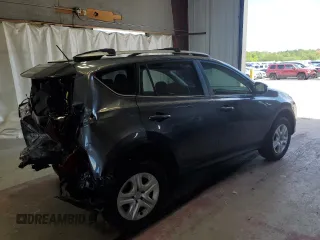 2015 Toyota RAV4 LE z VIN JTMBFREV2FD142982, wystawiony jako Copart lot #65502005 z przebiegiem 52 229 mil mil oraz Szkoda całkowita • Salvage title. Historia ofert i sprzedaży dostępna na DreamBid. Obrazek 3.